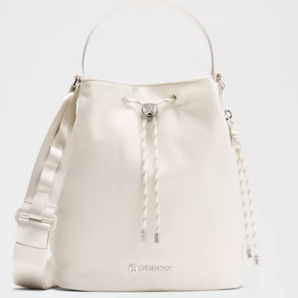 lululemon athletica White Bucket Bag